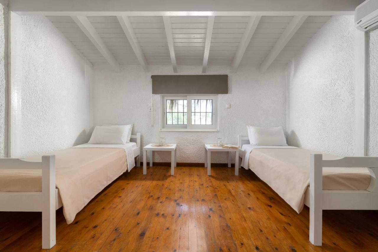 Elefteria Apts & Suites 科林比亚 外观 照片