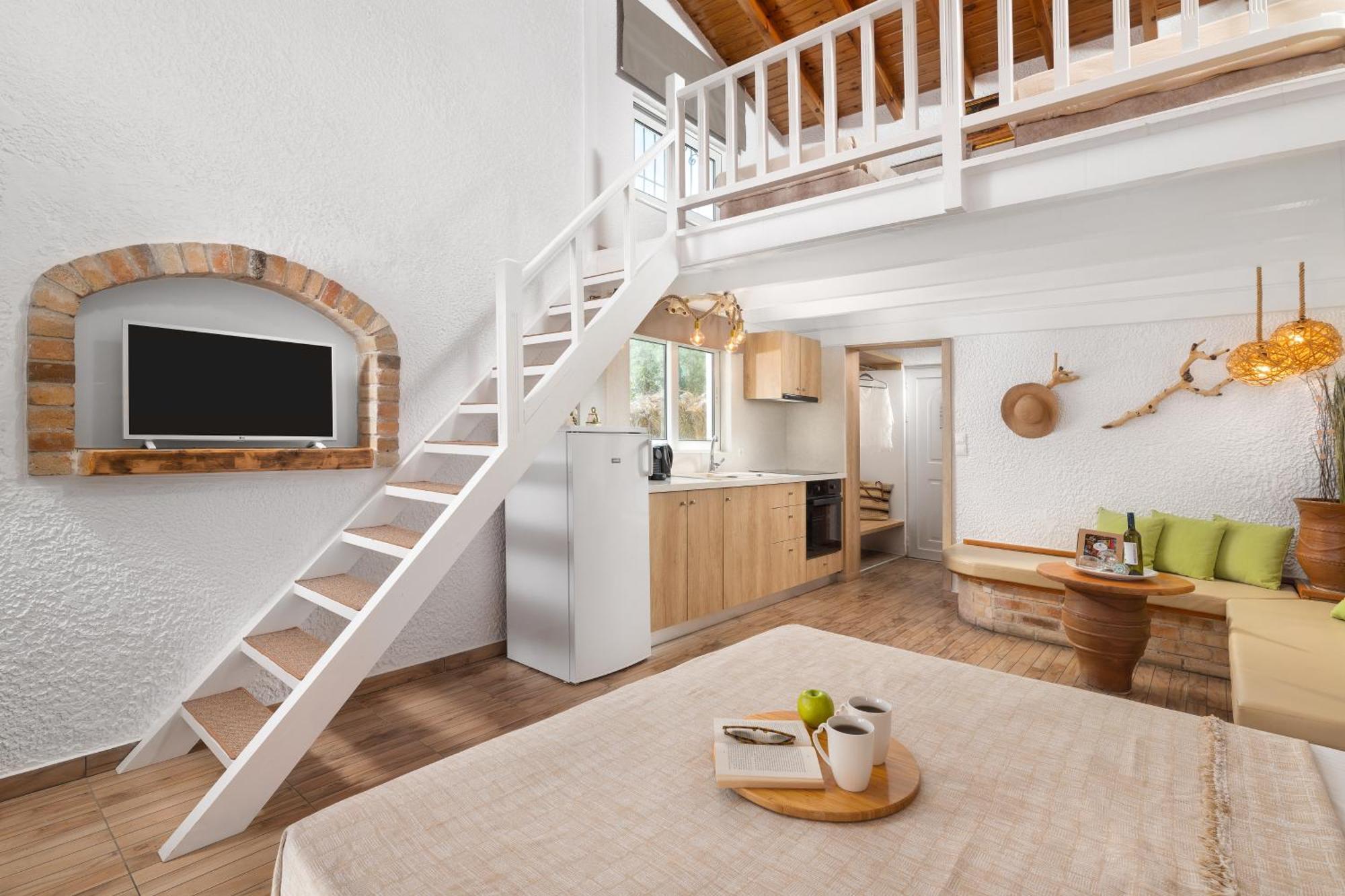 Elefteria Apts & Suites 科林比亚 外观 照片
